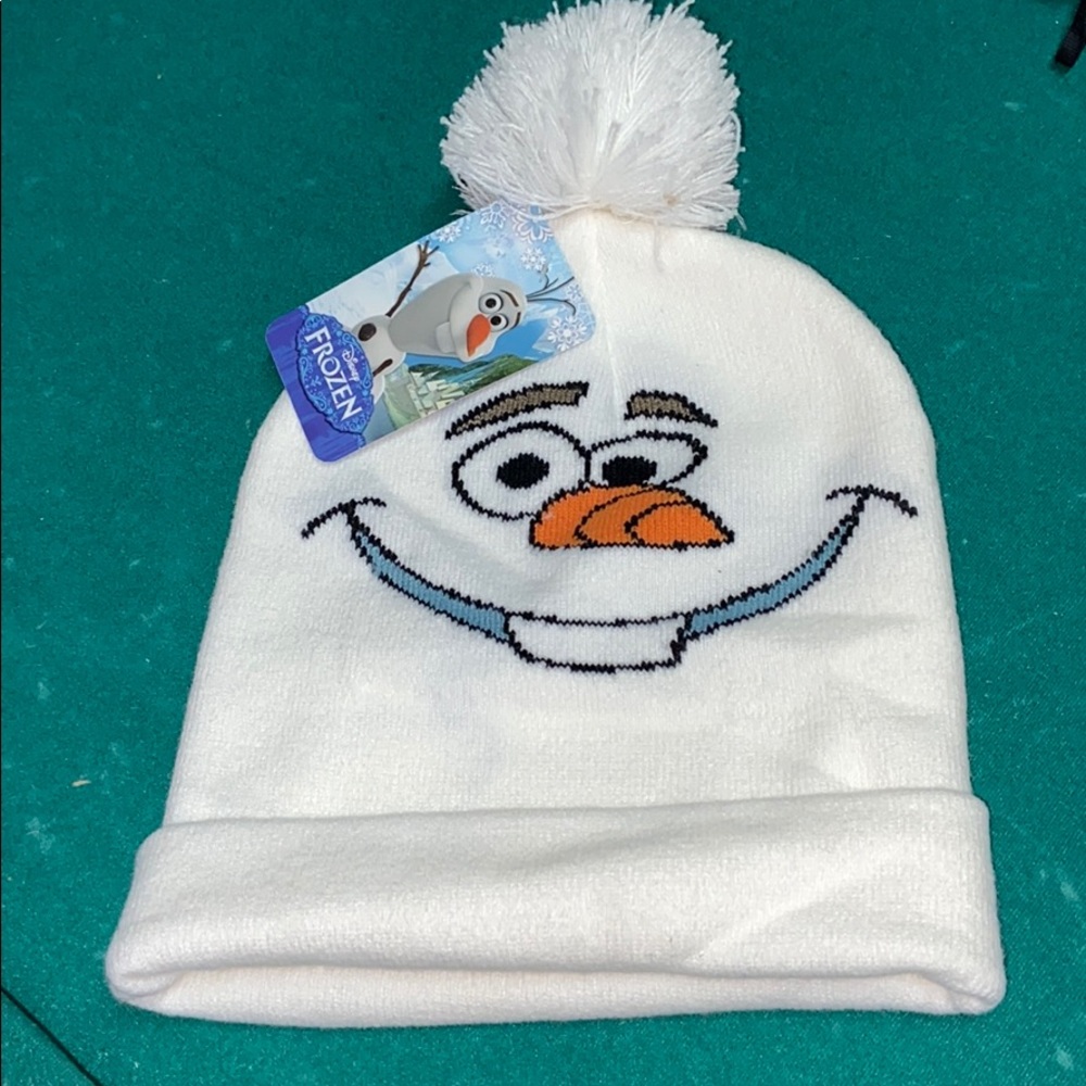 Olaf beanie